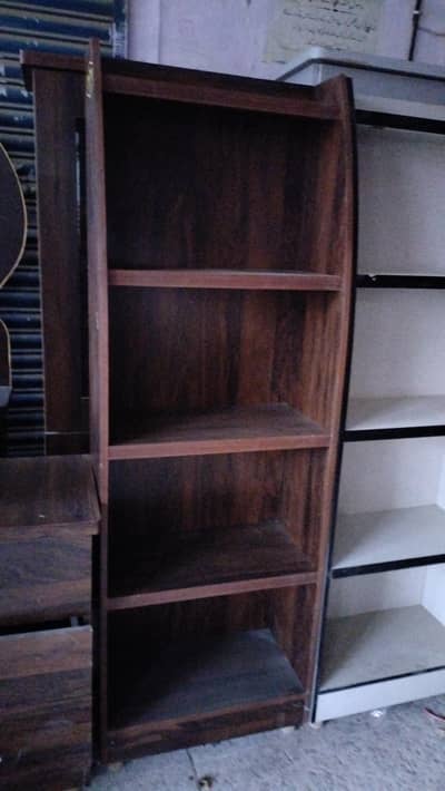 books shelf