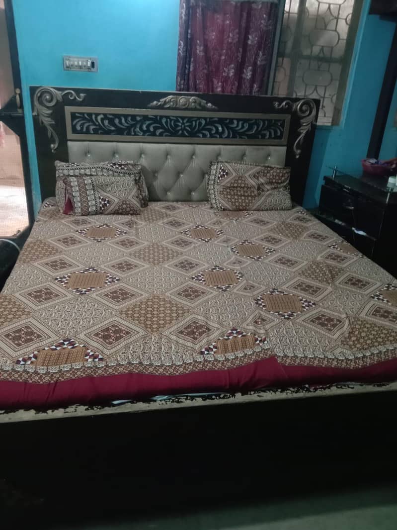 Double Bed With Dressing Table 1