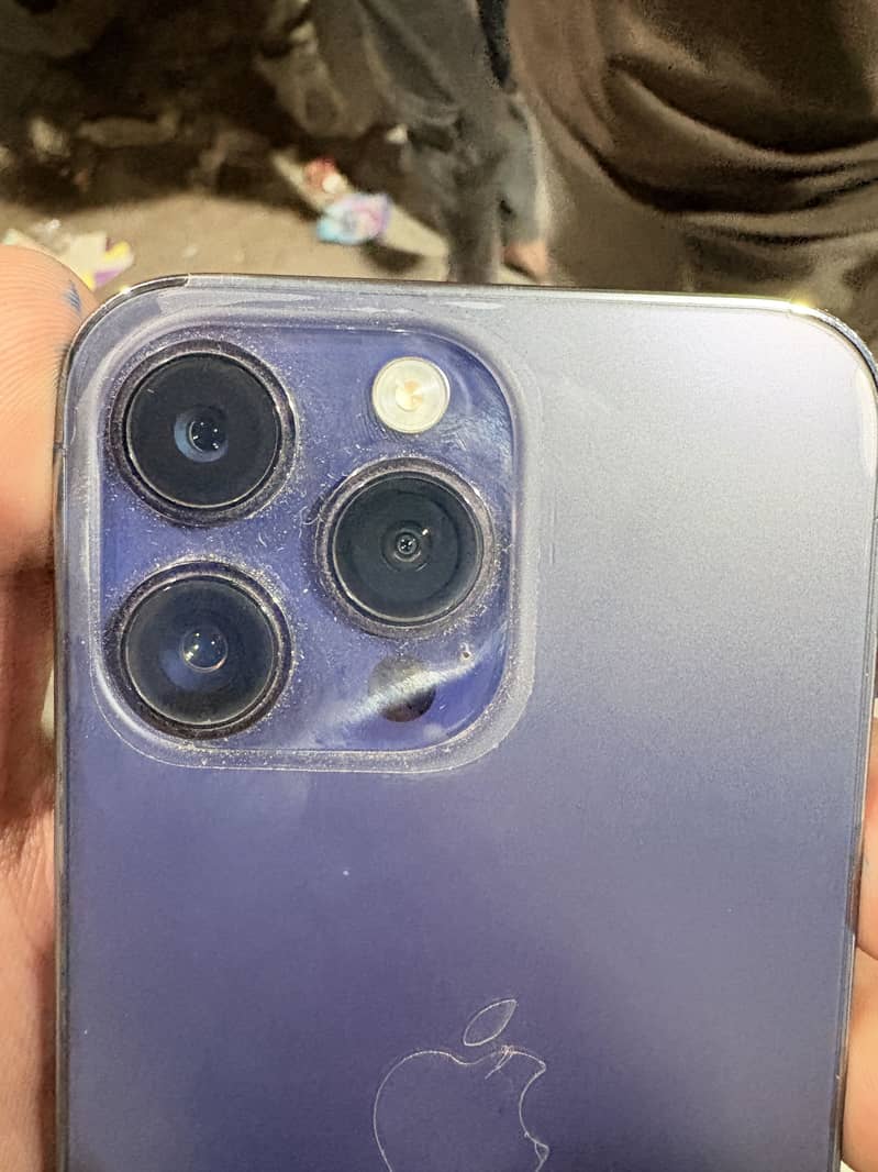 Iphone 14pro max 1