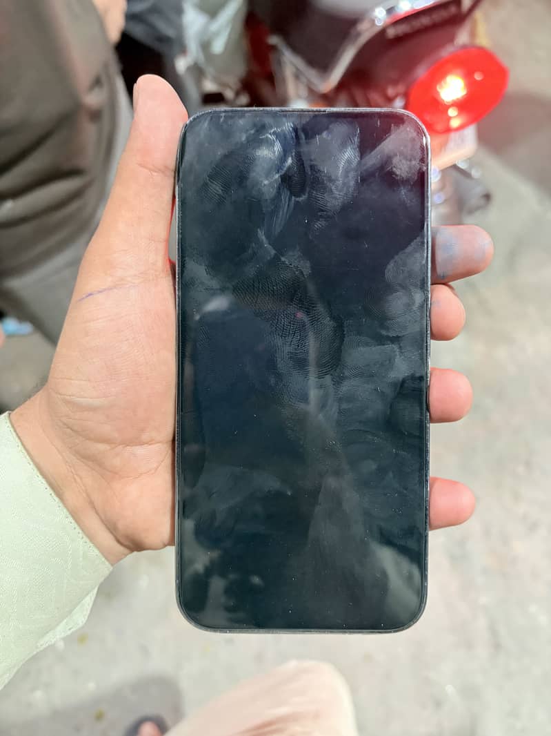 Iphone 14pro max 6