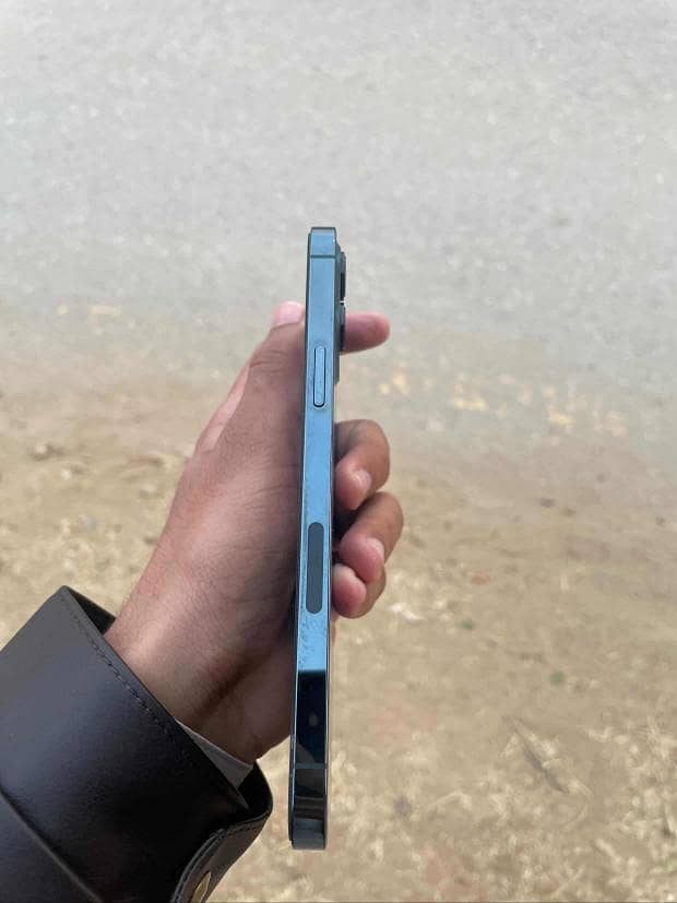 IPHONE 12 PRO MAX 1