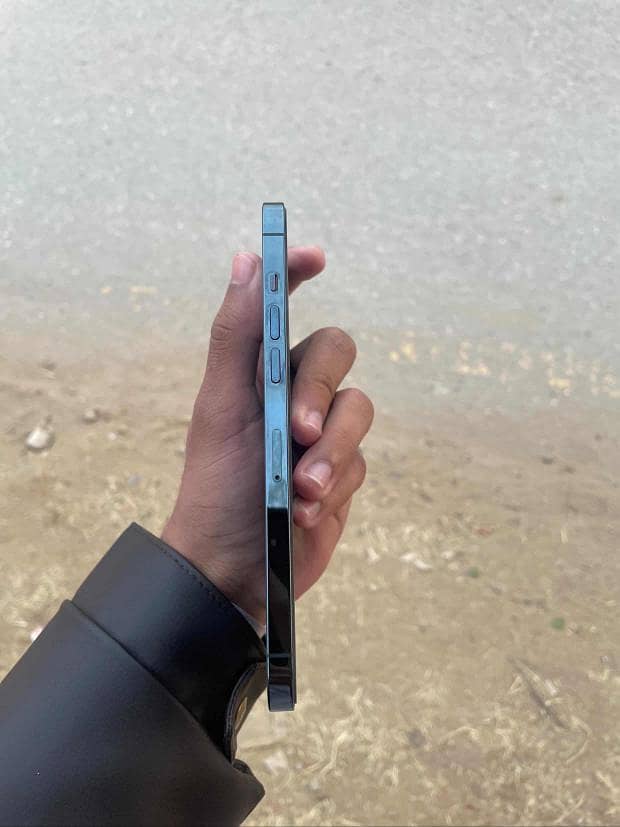 IPHONE 12 PRO MAX 3