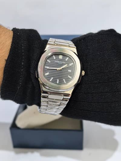 men's watch  free delivery