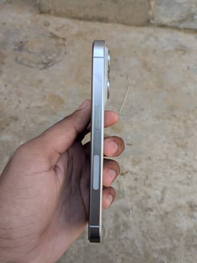 Iphone 15 pro pta approved 128 GB
