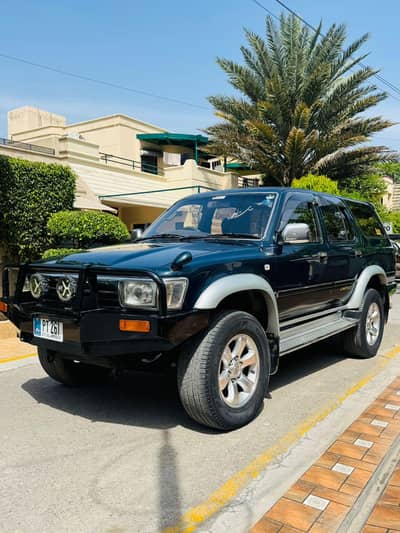 Toyota Hilux surf Lush condition full automatic