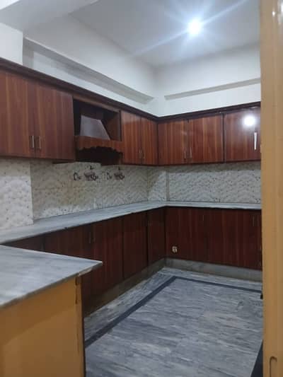 3Beds faimly flat with Water Boring