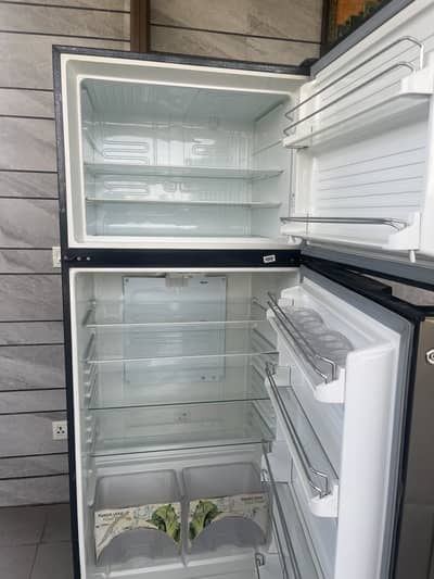 Dawlance signature inverter fridge