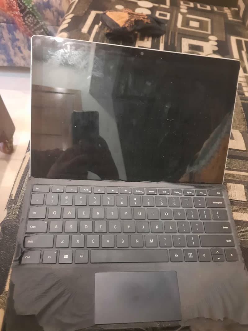 Microsoft Surface Pro 5 8/256 1