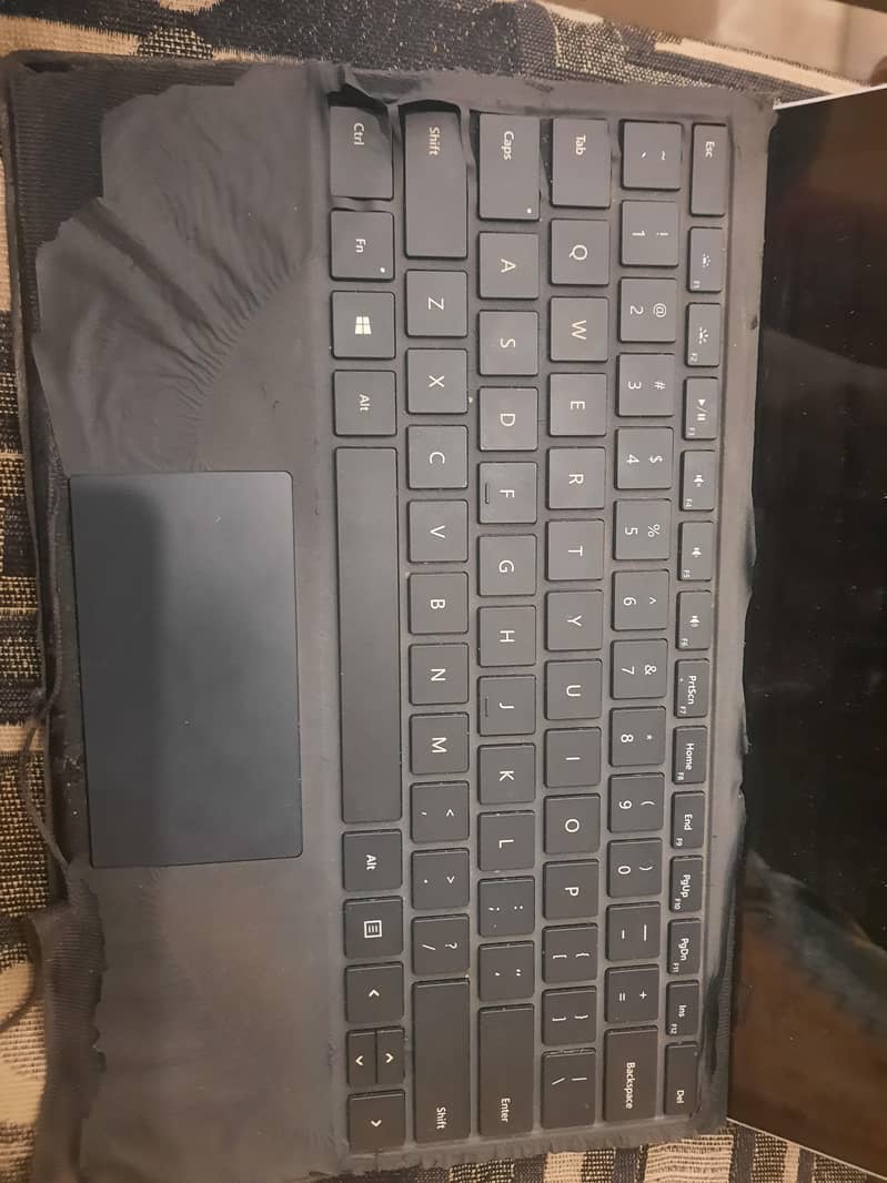 Microsoft Surface Pro 5 8/256 2