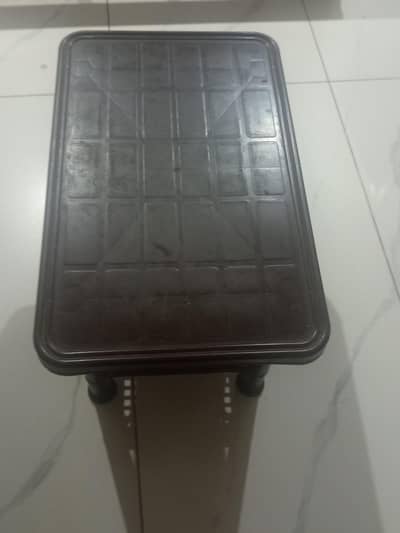 plastic table for sale