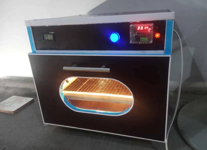 Automatic 80 Eggs Incubator 4