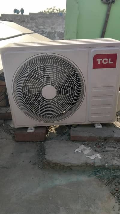 just 5 days use t3 ampair Lock TCL new air conditioner for sale 2026