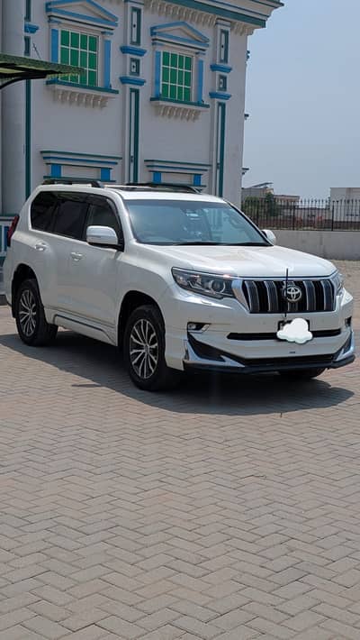 Toyota Prado TX Limited 2.7 2018 Import 2024 White Genuine Conditi