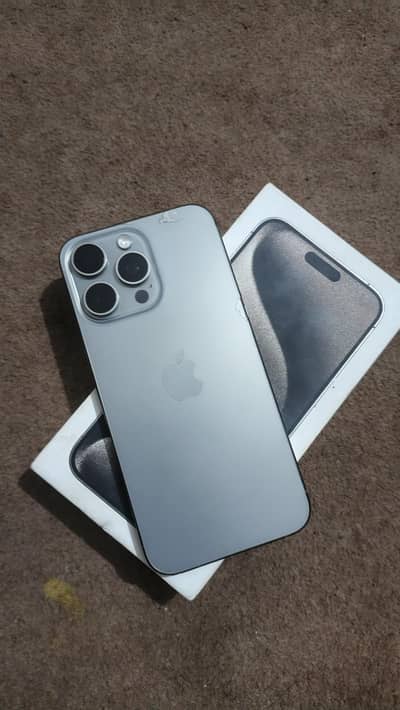 iphone 15 pro max 256GB factory unlock