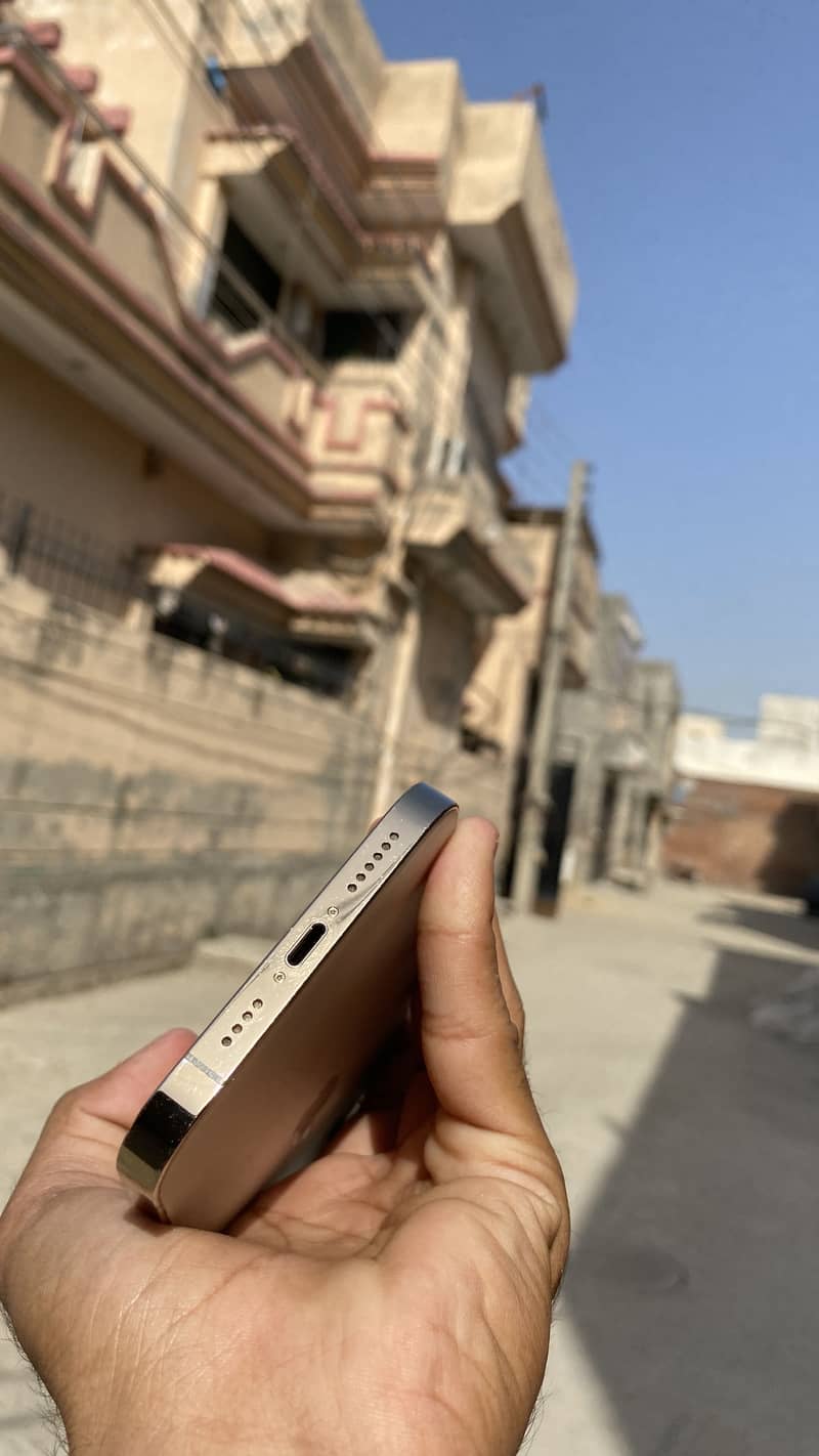Iphone 13 Pro Max 6