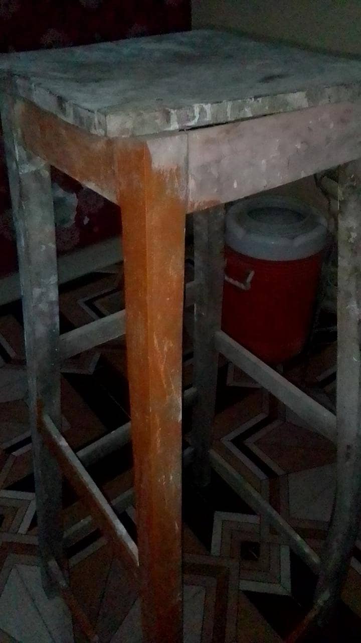 Large Stool used 0