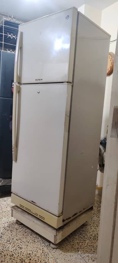 Pel Refrigerator