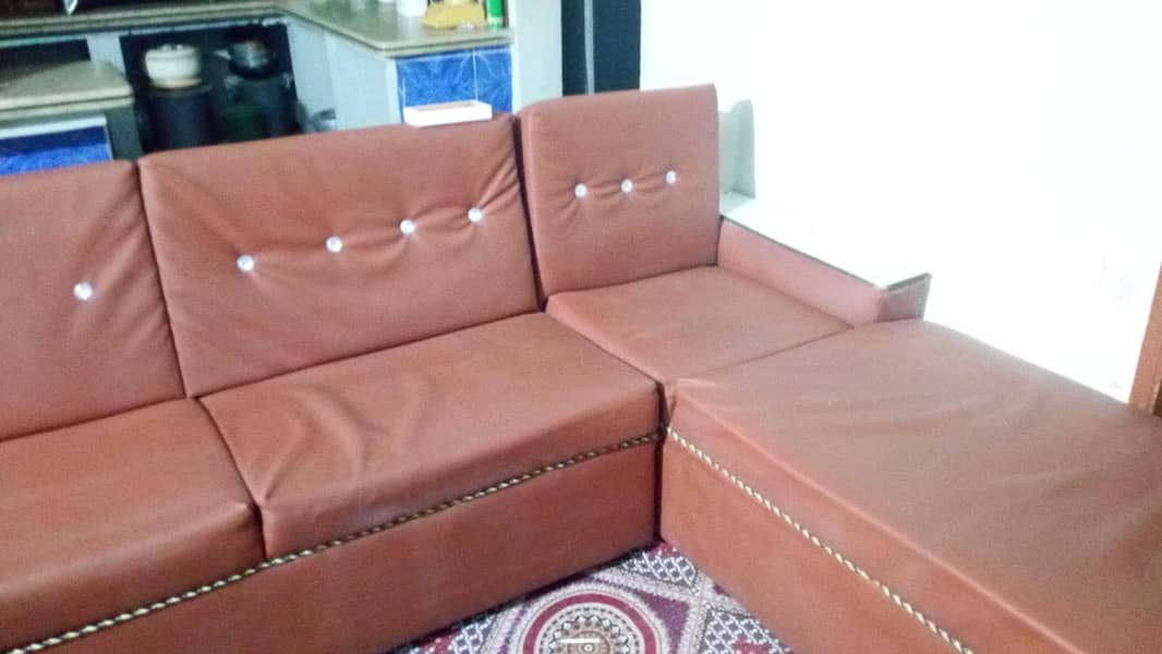 L shaped sofa 0