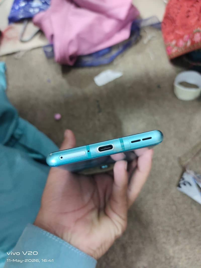 OnePlus 8 5