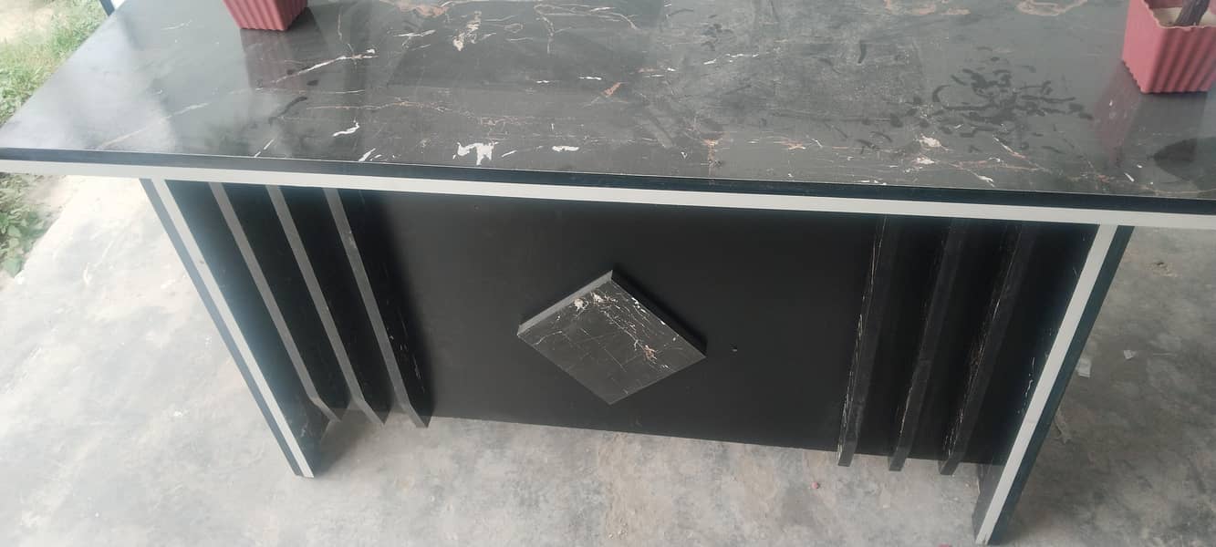 office table 0