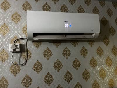 Haier inverter AC 1 ton