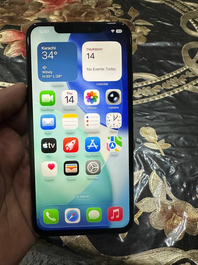 iphone 11 pro max 3