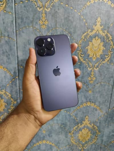 I phone 14 pro max. 128/85 health non PTA for sale