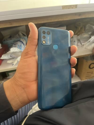 Infinix hot 11 play 4 64gb