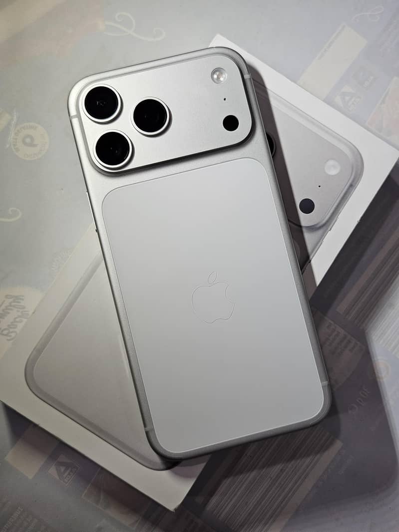 Iphone 17pro max 0