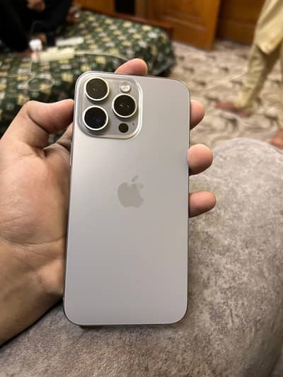 Iphone 15 pro max Jv 256gb