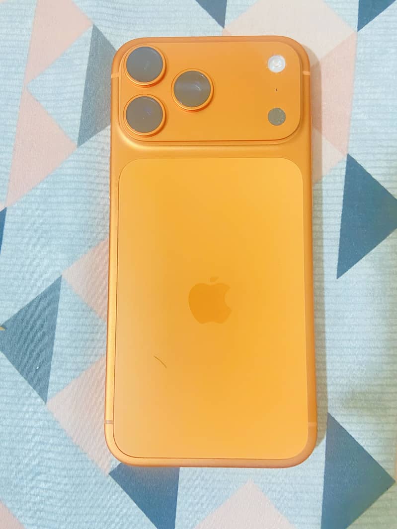 iPhone 17 Pro Max 2