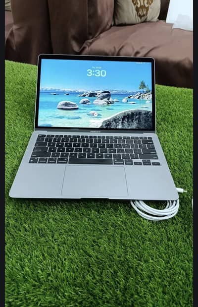 macbook air 2020 10th generation (8gb ram / 256gb ssd) ratina display