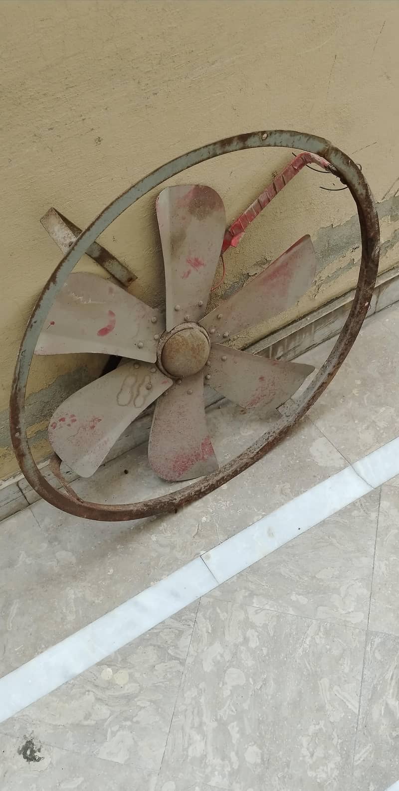 ایئر کولر کے پئر اورکٹرابراے فور خت 0