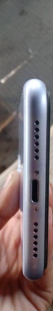 IPhone 11 1