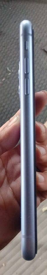 IPhone 11 5