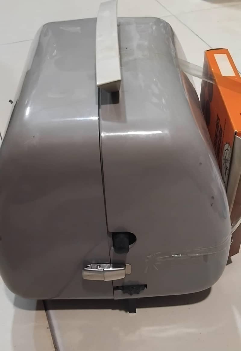 Projector 5