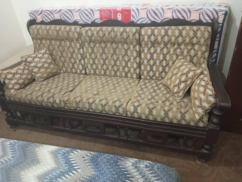 2 sofa sets 6