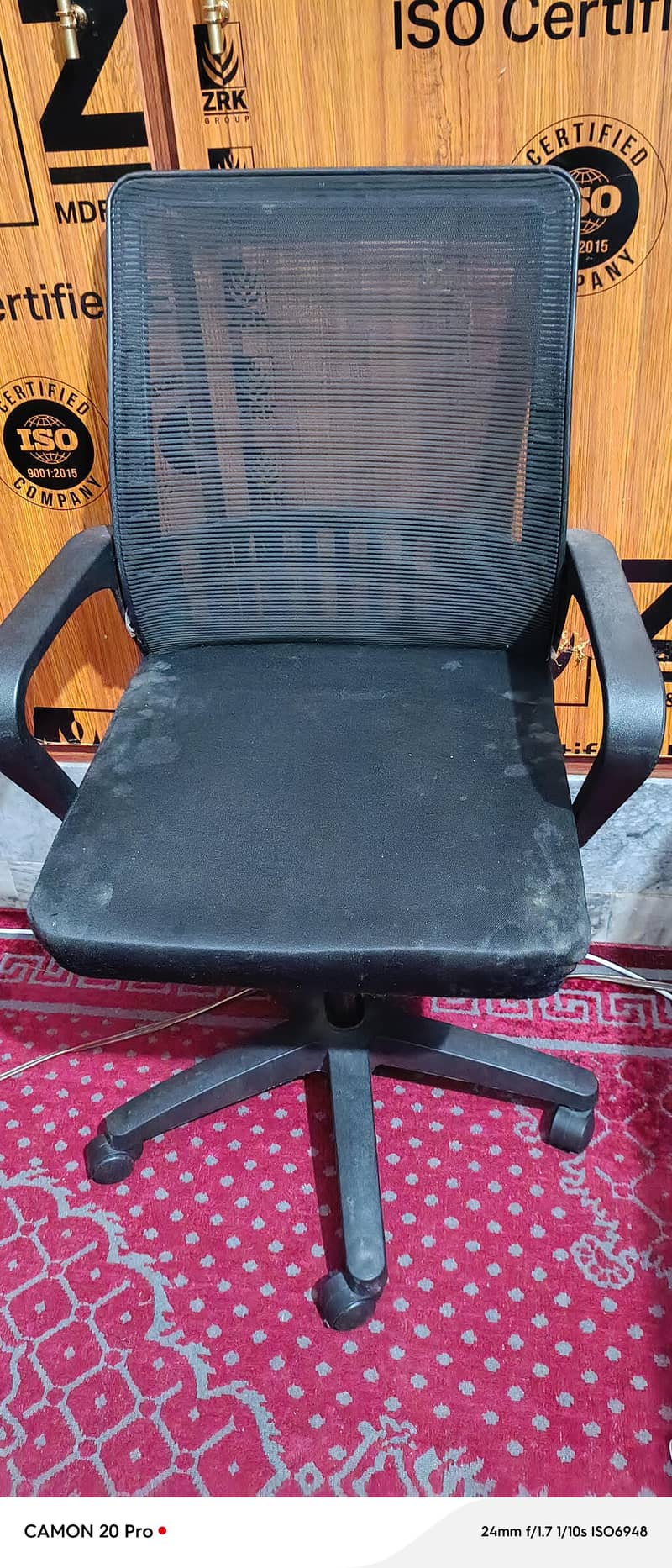 cpu lcd chair table complete setup 5