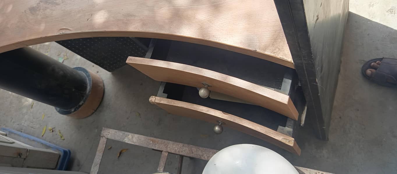 reception counters 1
