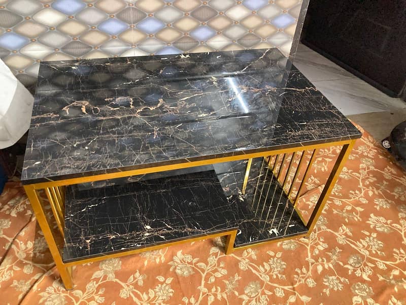marble table 0