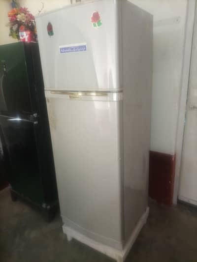 HAIER DIGITAL INVERTER REFERIGERATOR FOR SALE