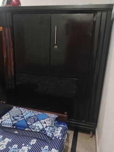 good condition peata almri for sale