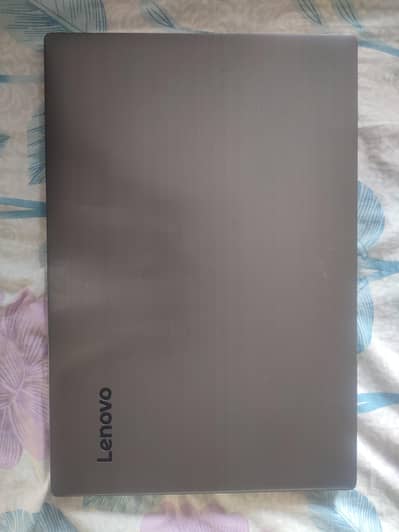 Lenovo V330-15IKB Intel Core I5-8250U