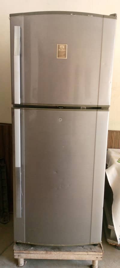 Dawlance fridge -Double door - Perfect working