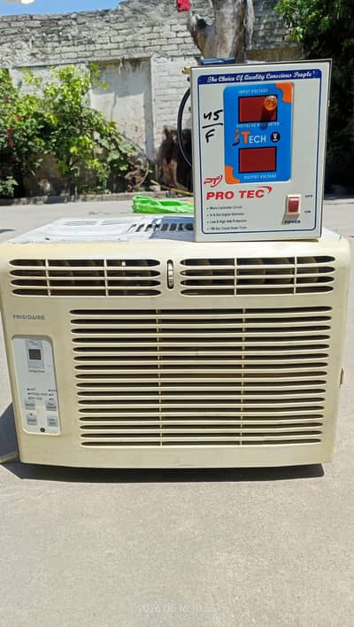 Ship AC . 5 ton