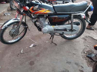 Honda 125 Without Latter