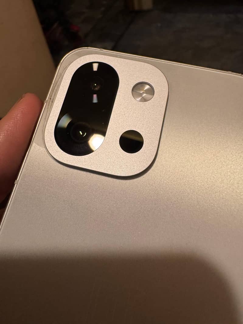 Oneplus 13T 1