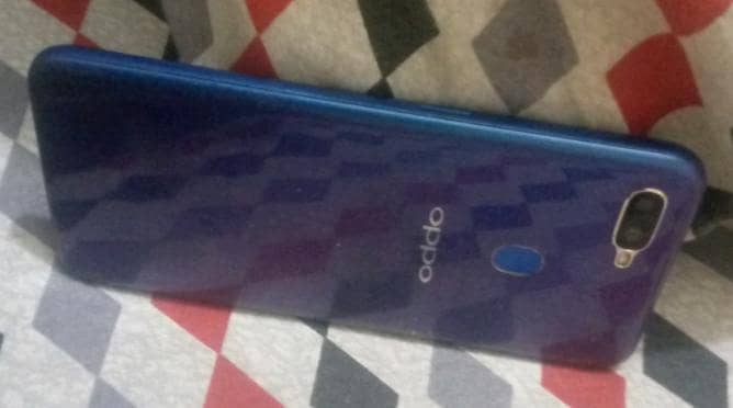 OPPO A5S 1
