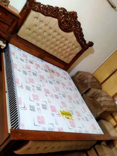 King size bed set for sale