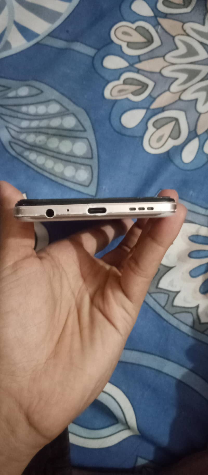 Tecno Camon 18T 1
